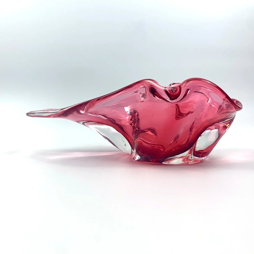 MCM Hand Blown Glass Ashtray Bowl Pair of 2 Harrachov/Czech Cranberry Pink 1950s - Picture 7 of 12